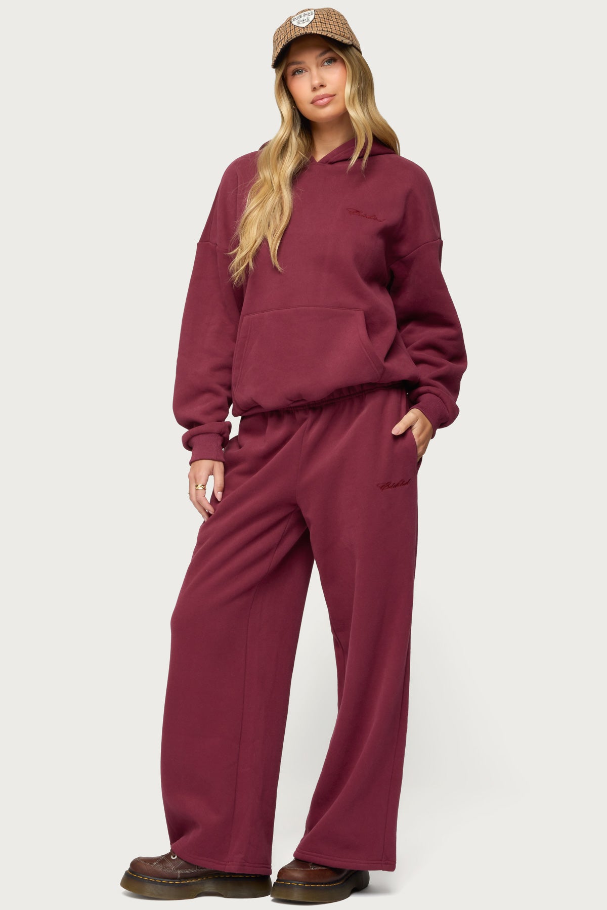 Basic Girl Oversized Edikted Hoodie - Image 4