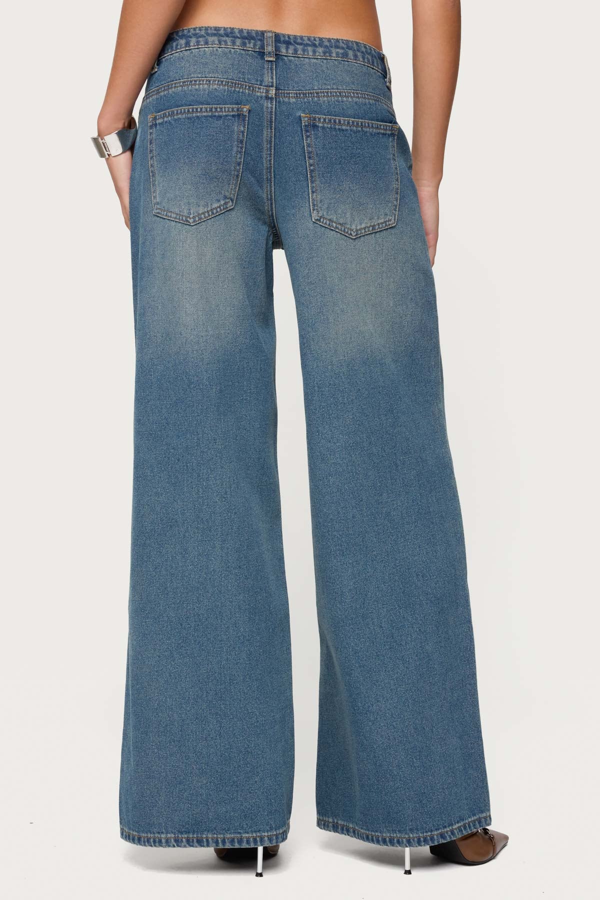 Double Buckle Low Rise Baggy Jeans - Image 5