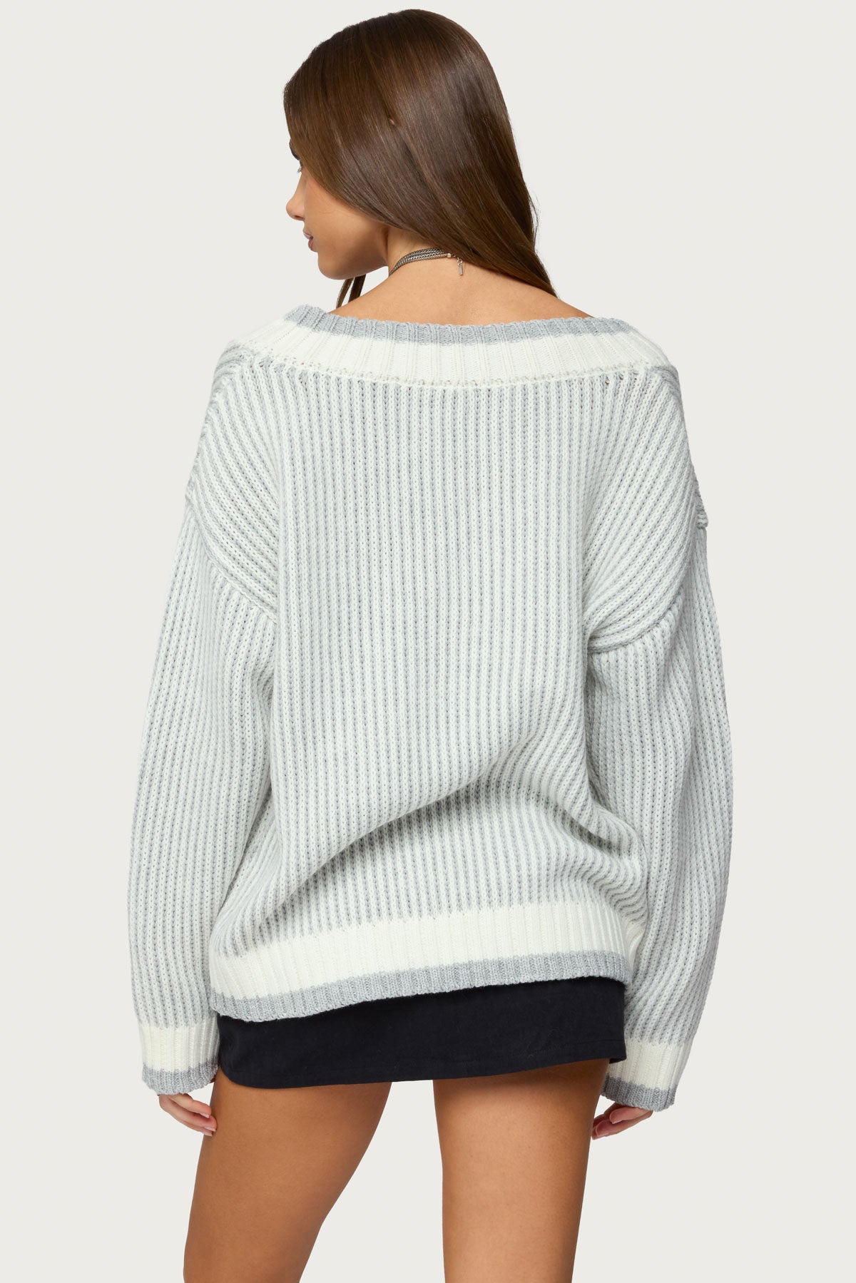 Lila V Neck Cable Knit Sweater - Image 4