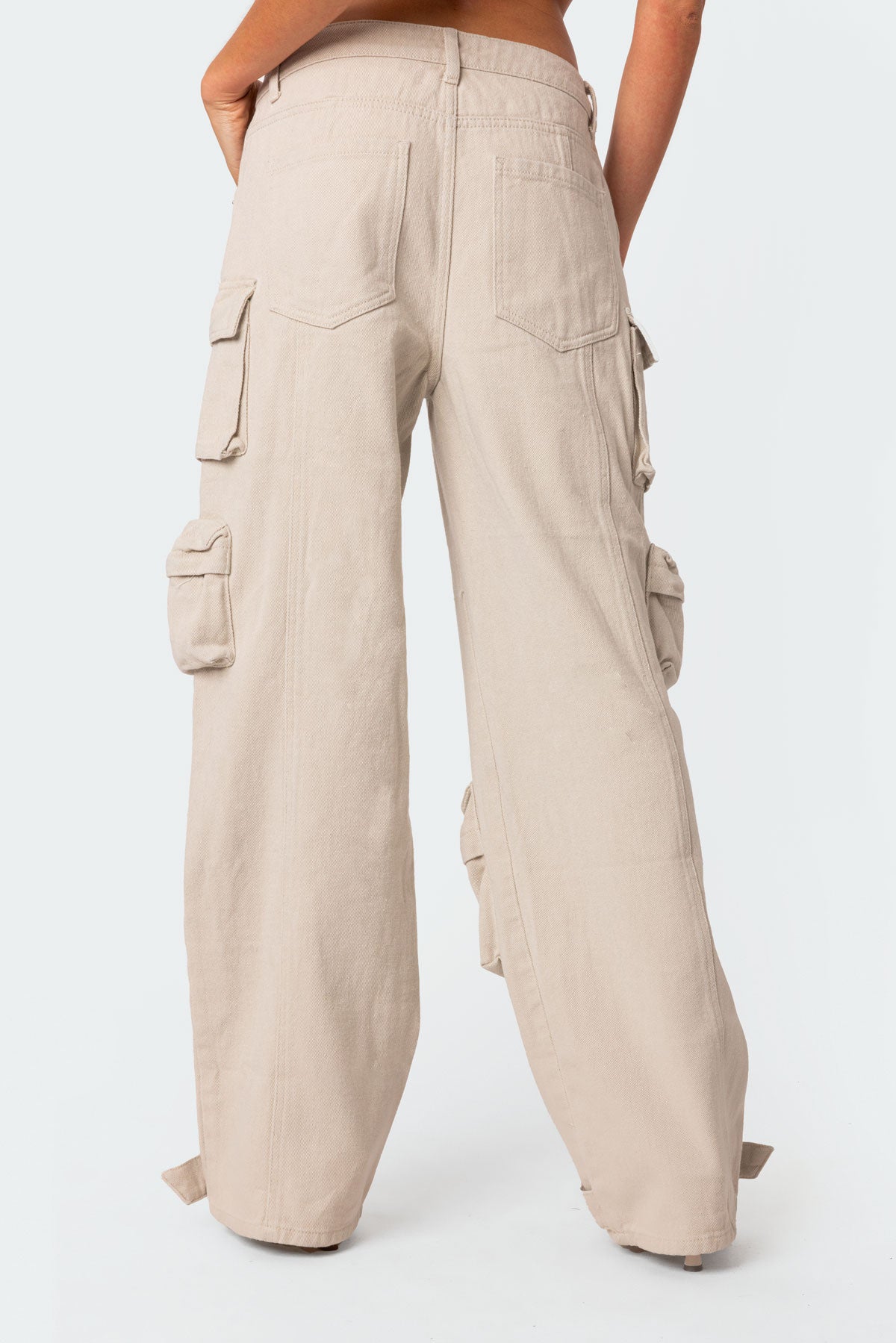 Boyfriend Low Rise Baggy Cargo Jeans - Image 5