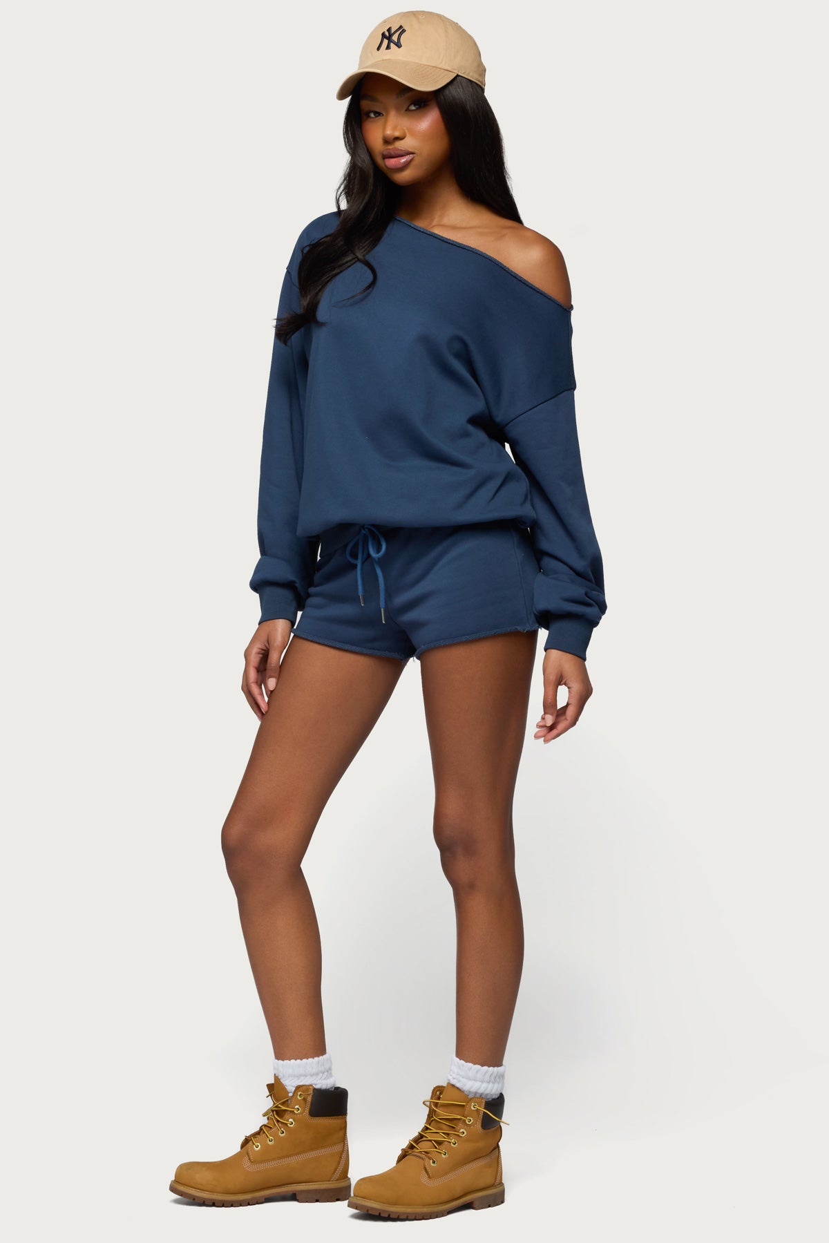 Juana Lightweight Shorts - Image 3