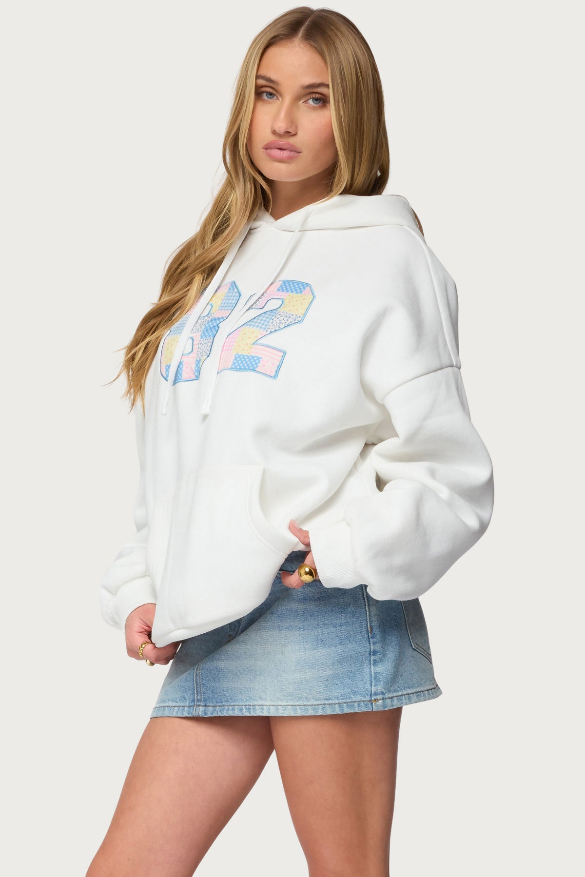 82 Oversized Hoodie - Image 3