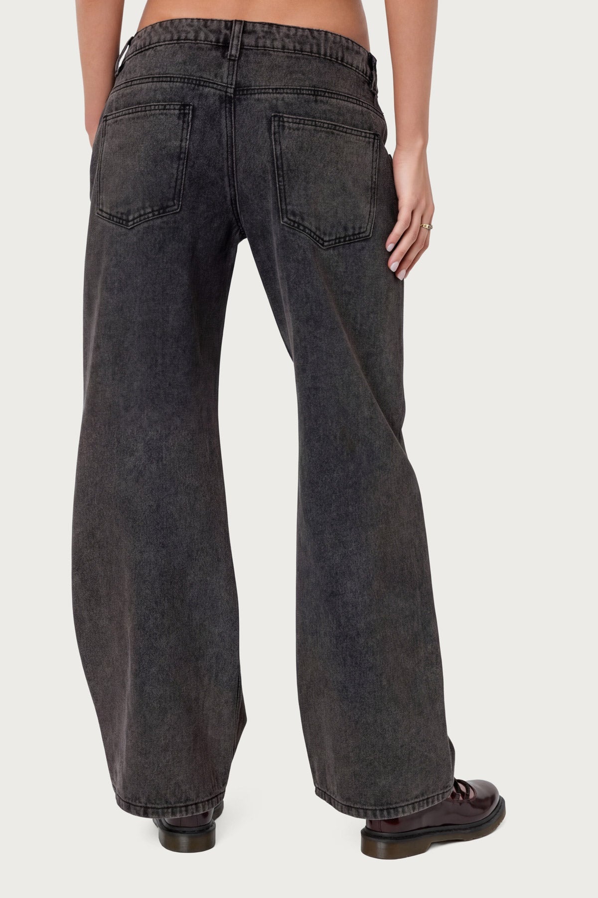 Petite Raelynn Washed Low Rise Baggy Jeans - Image 4