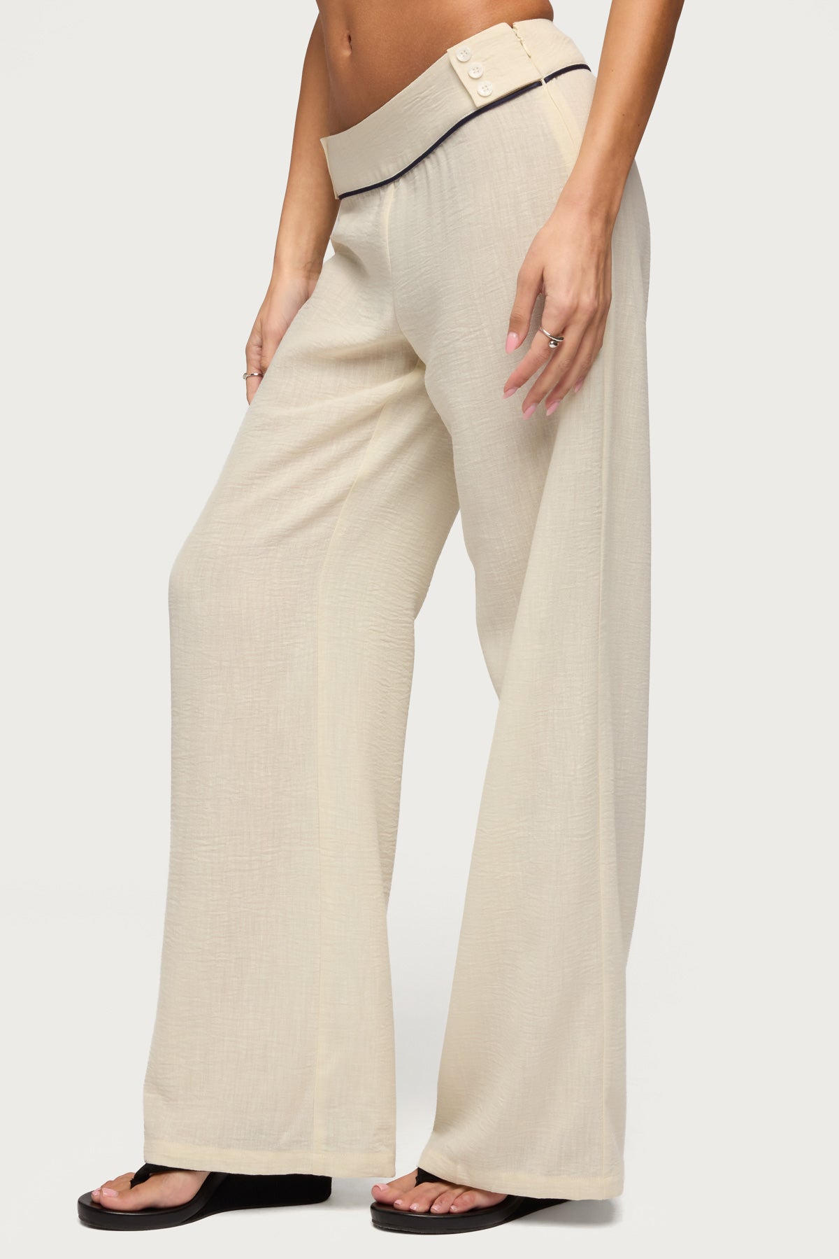 Dorine Contrast Woven Pants - Image 3