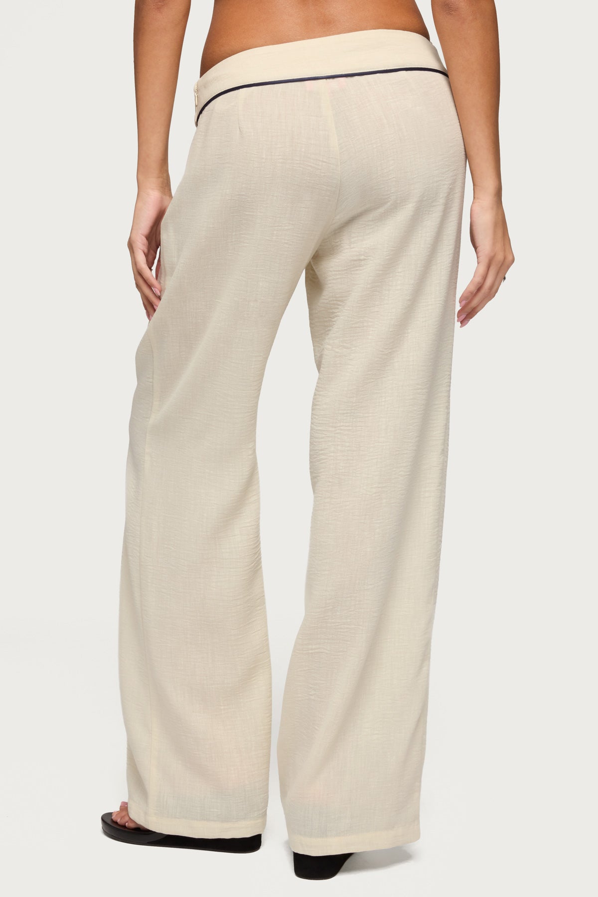Dorine Contrast Woven Pants - Image 4